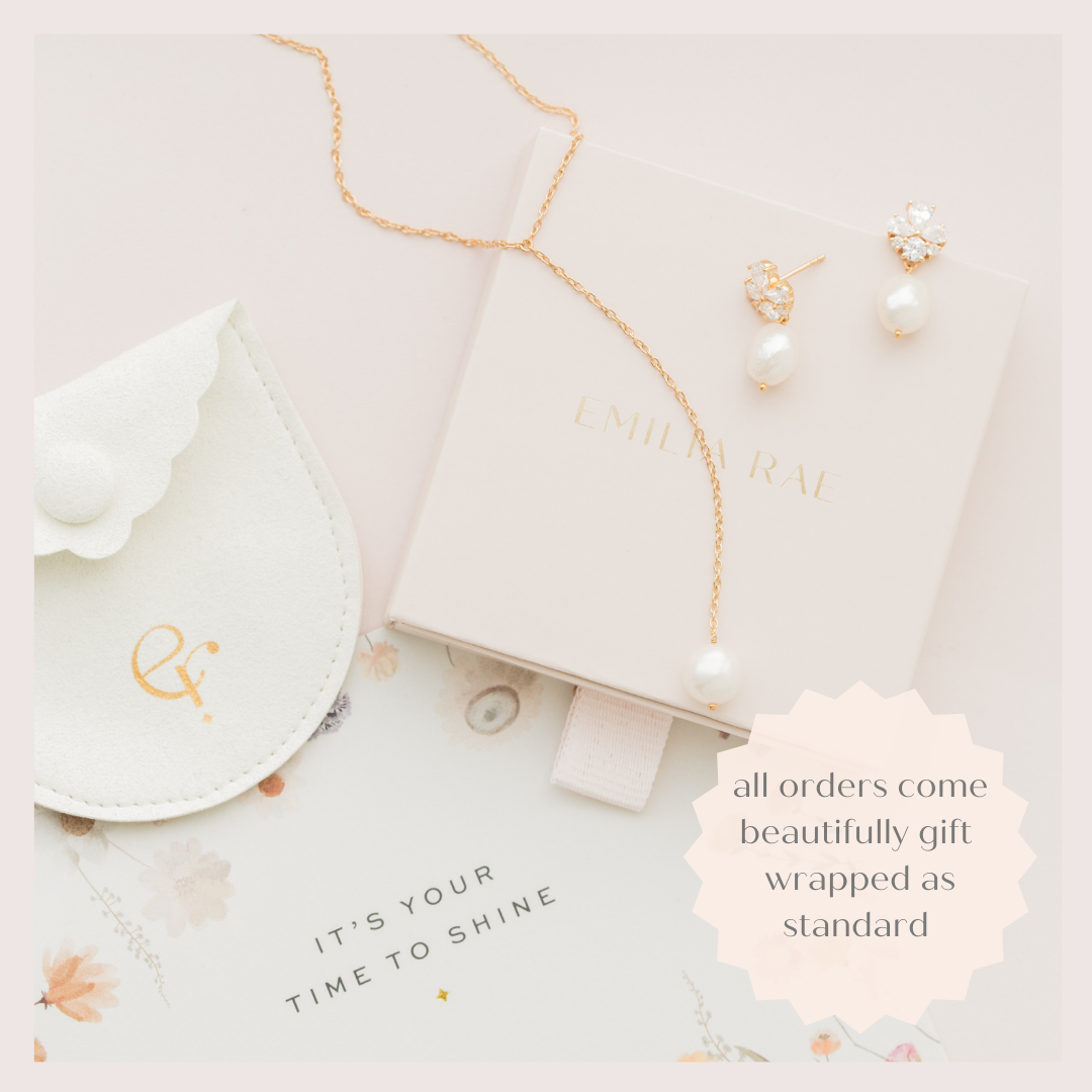 ELLA // Dainty pearl cluster earrings