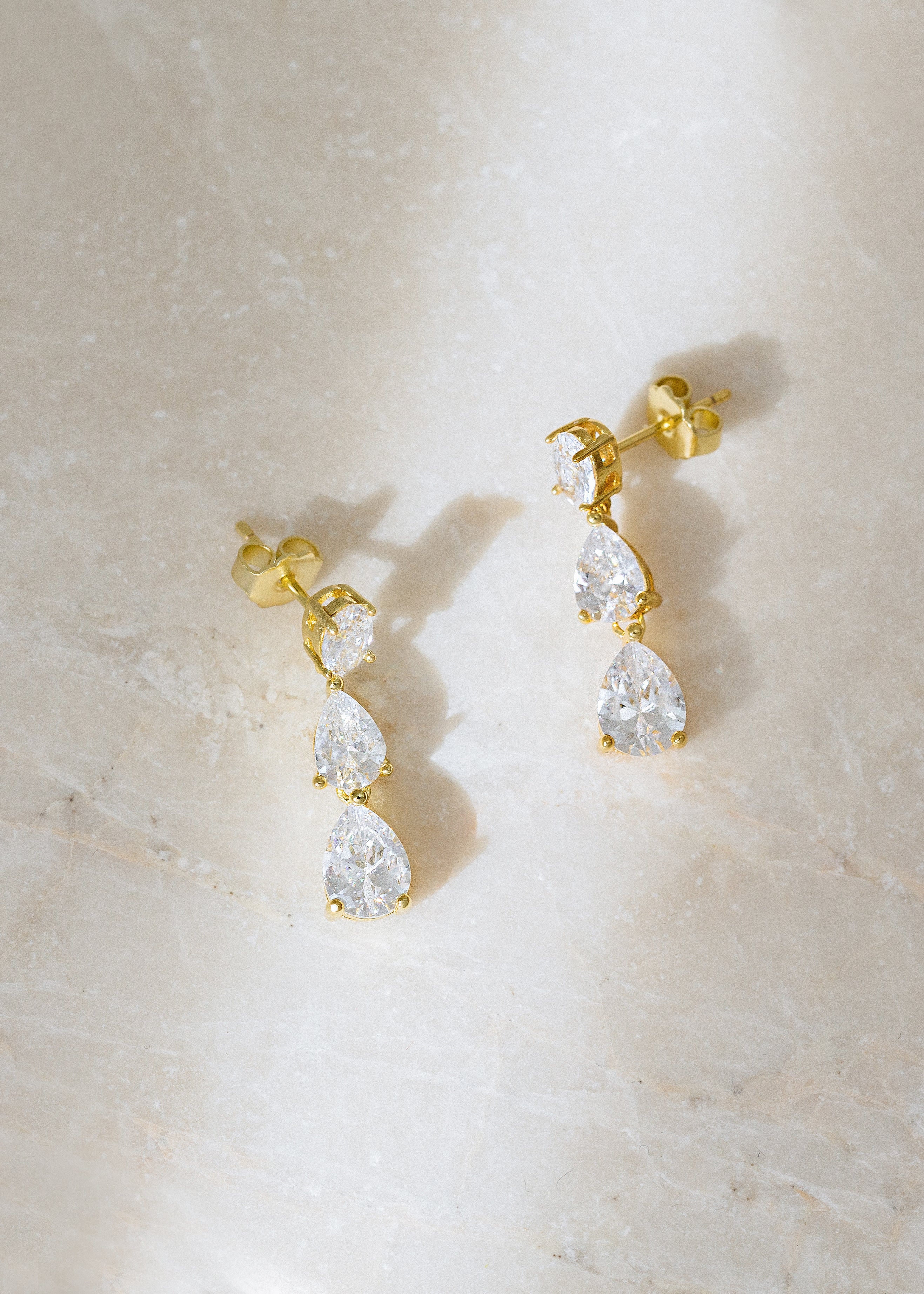 ALBA - Dainty cz teadrop earrings - Gold