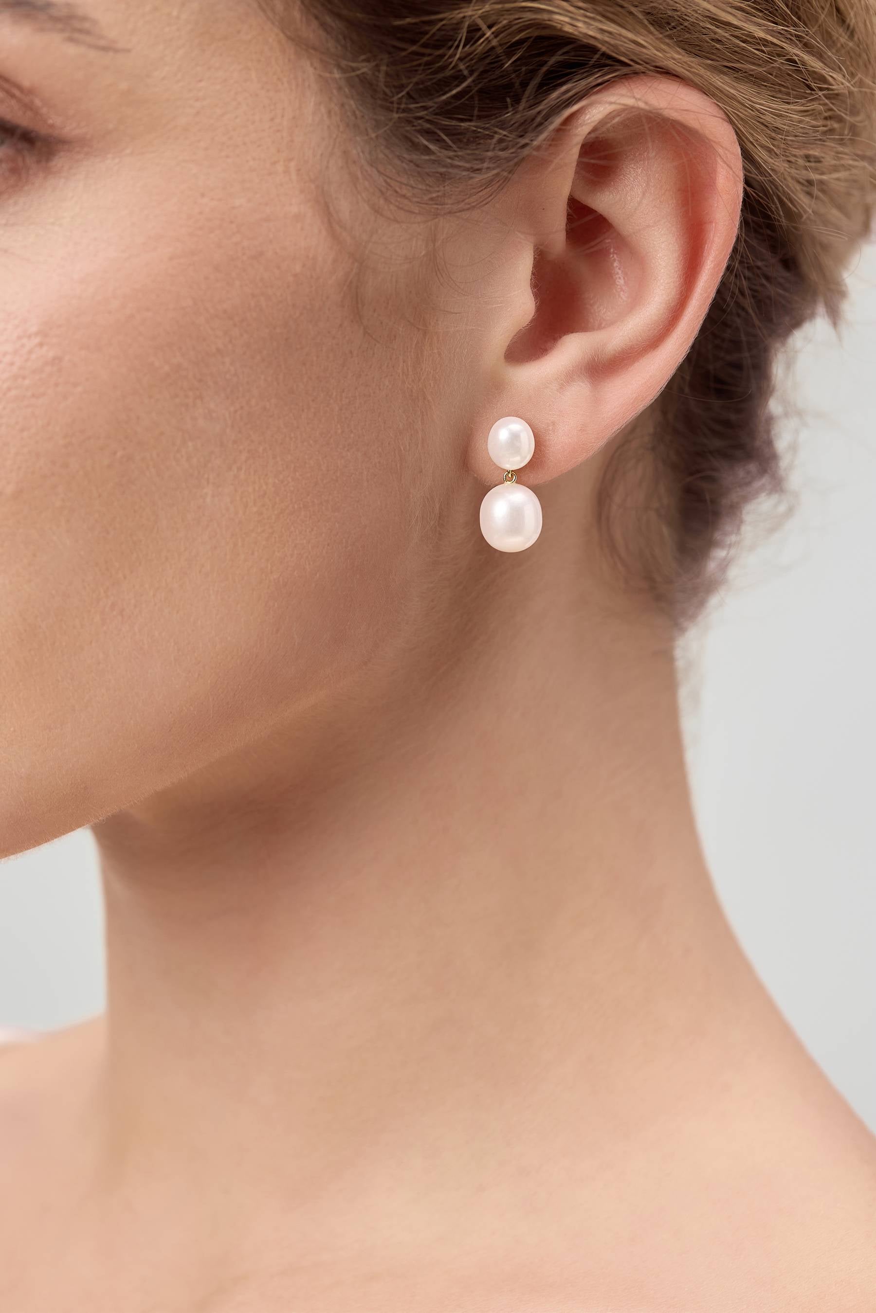 SEVILLA // Double pearl drop earrings