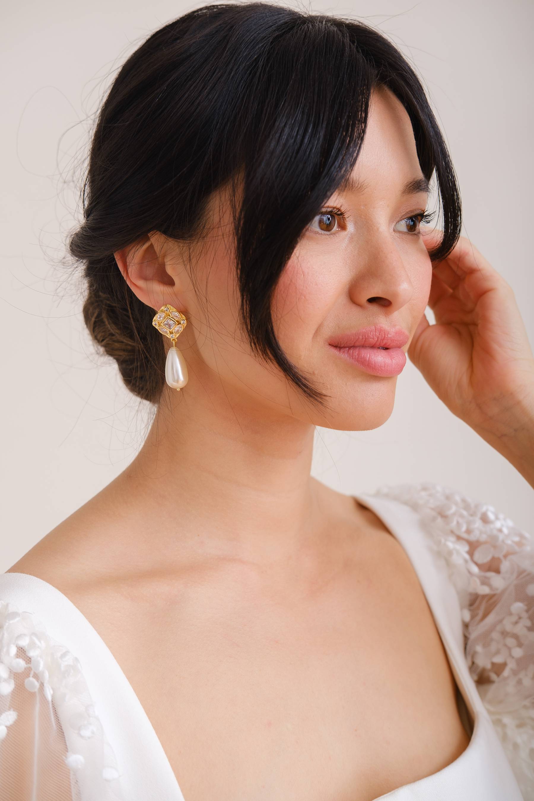 Ari // Geometric Earrings