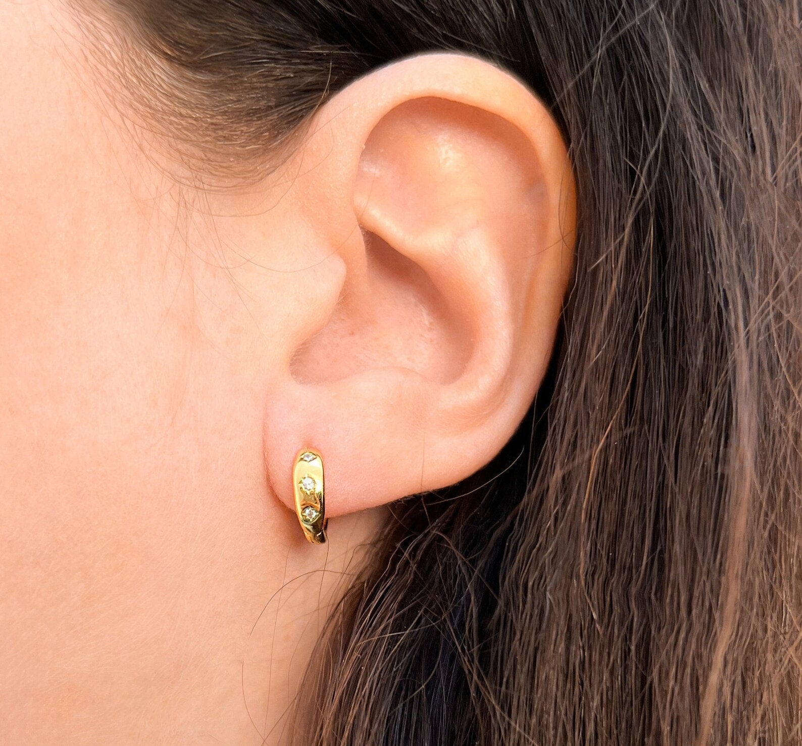LIBERTY // Small gold chunky hoop earrings