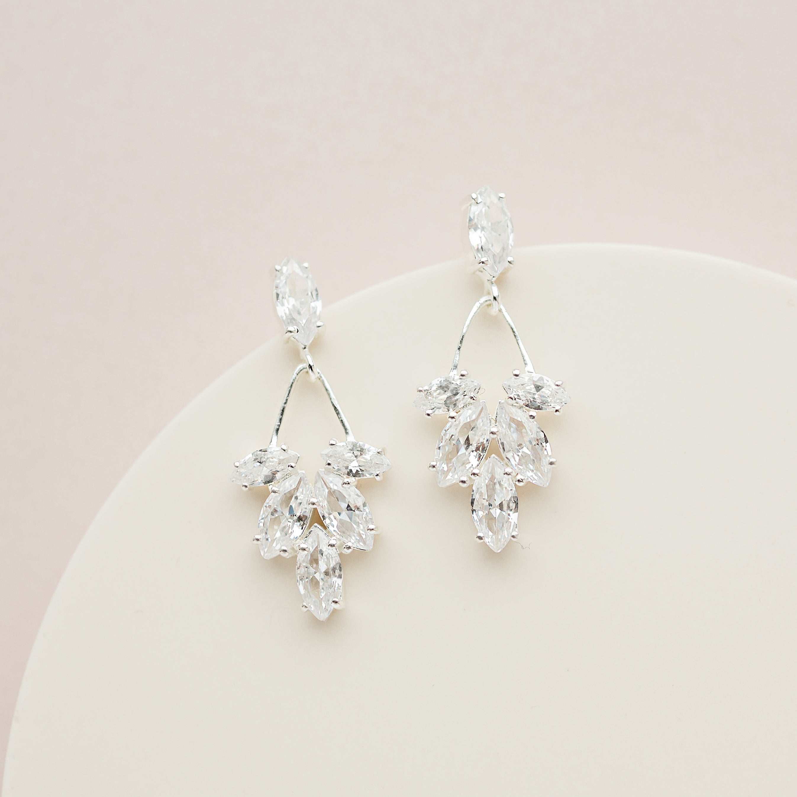 ANNA - Gold Crystal drop earrings