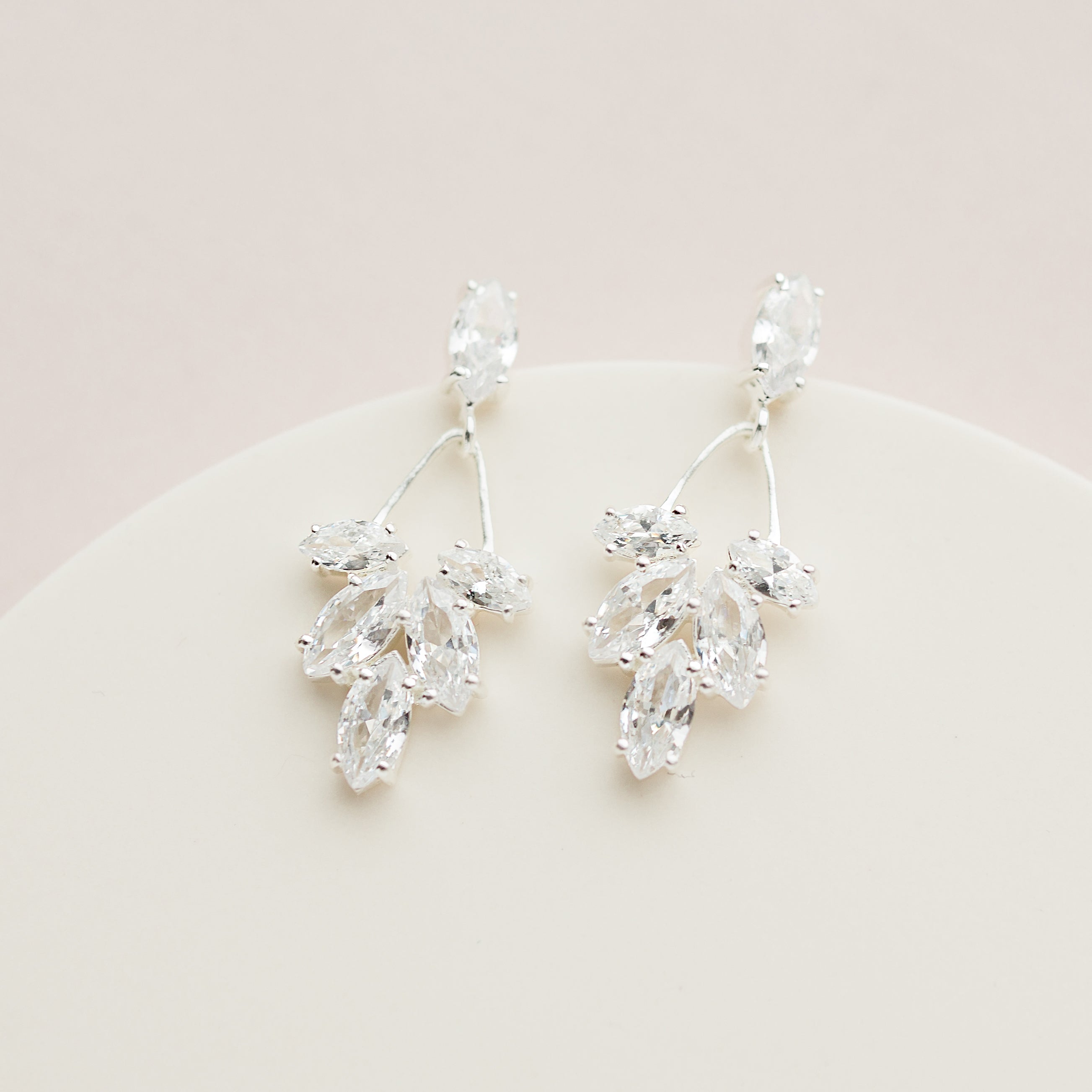 ANNA - Gold Crystal drop earrings