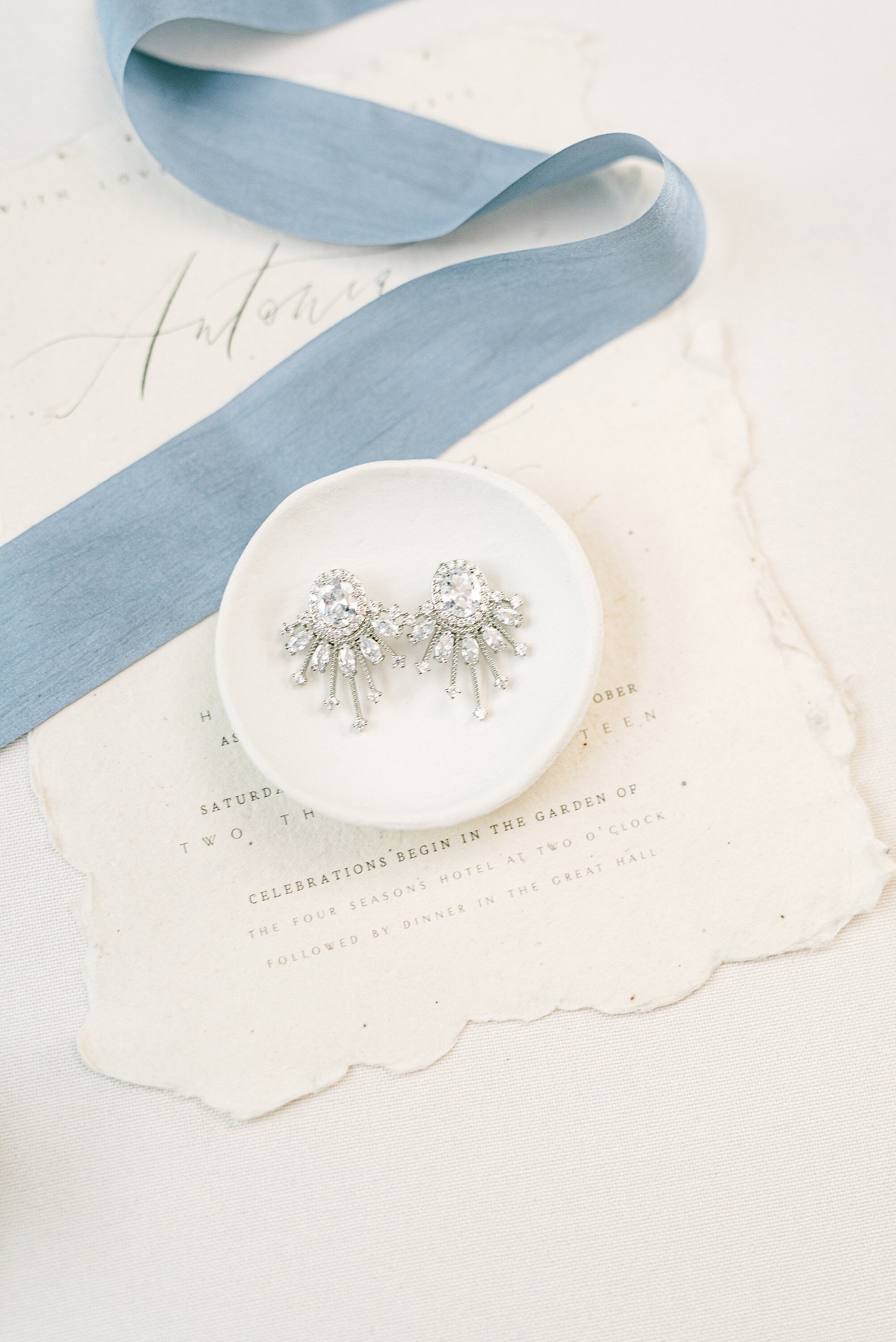 LANA // Bridal cluster studs