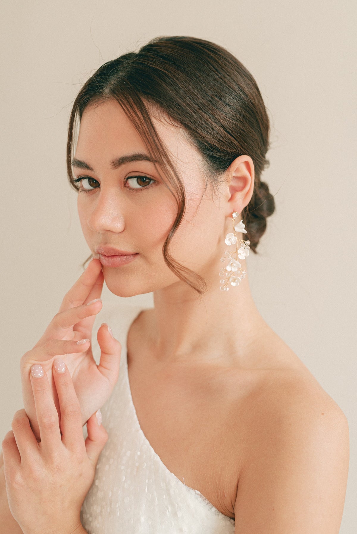 VIENNA // Gold floral Bridal Earrings