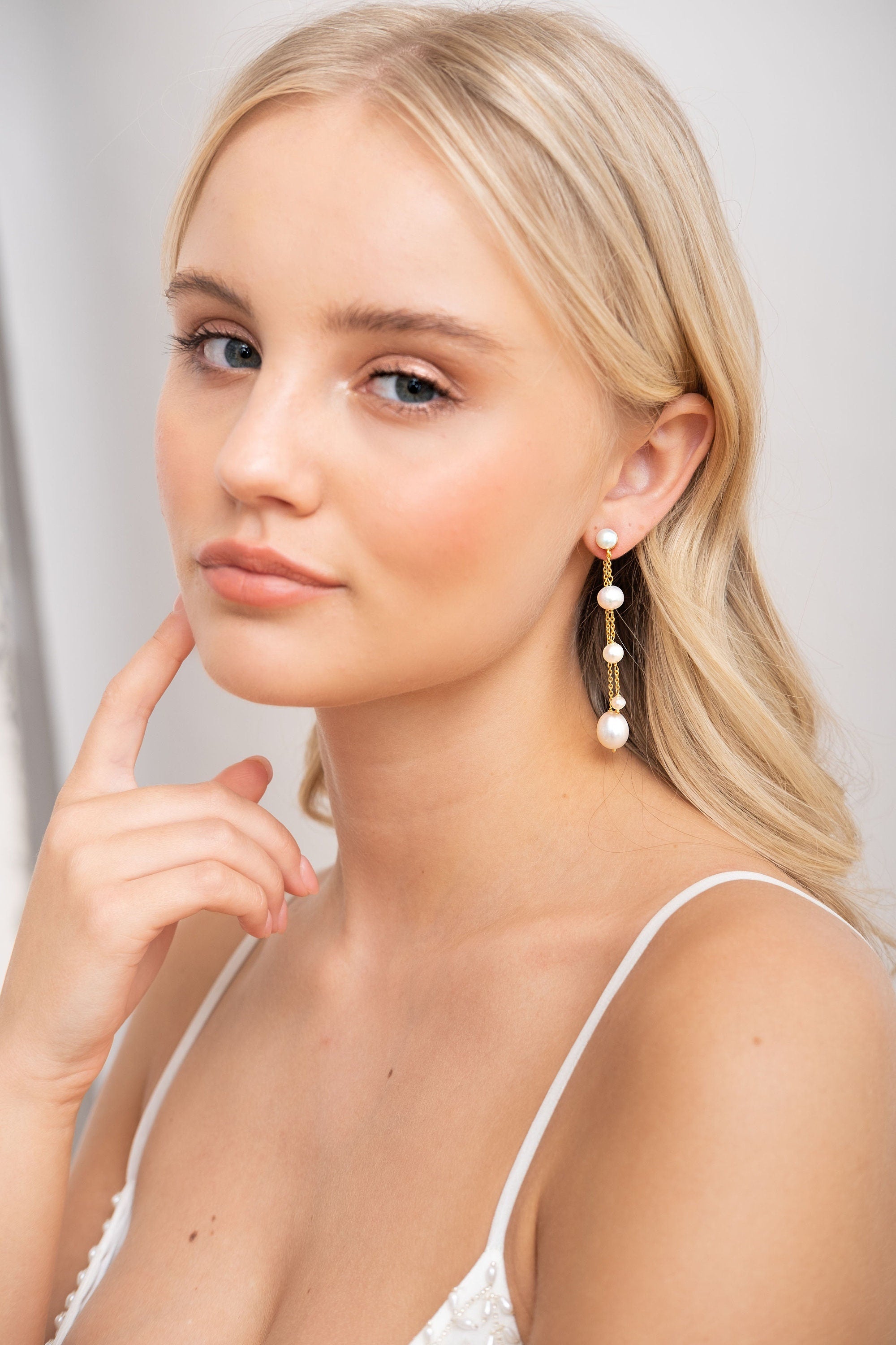 ELA // Double pearl drop earrings