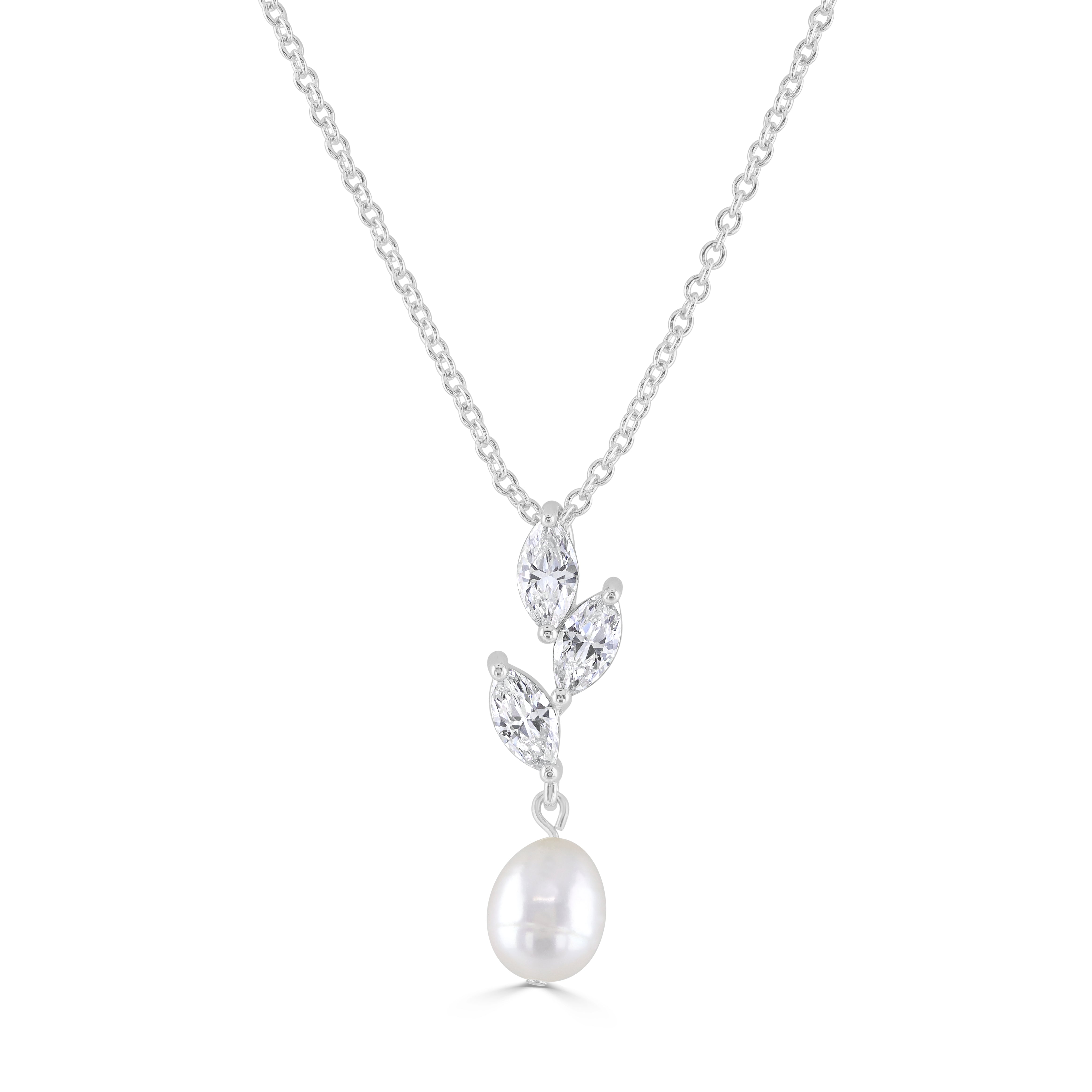 ERYN // Silver Pearl bridal necklace