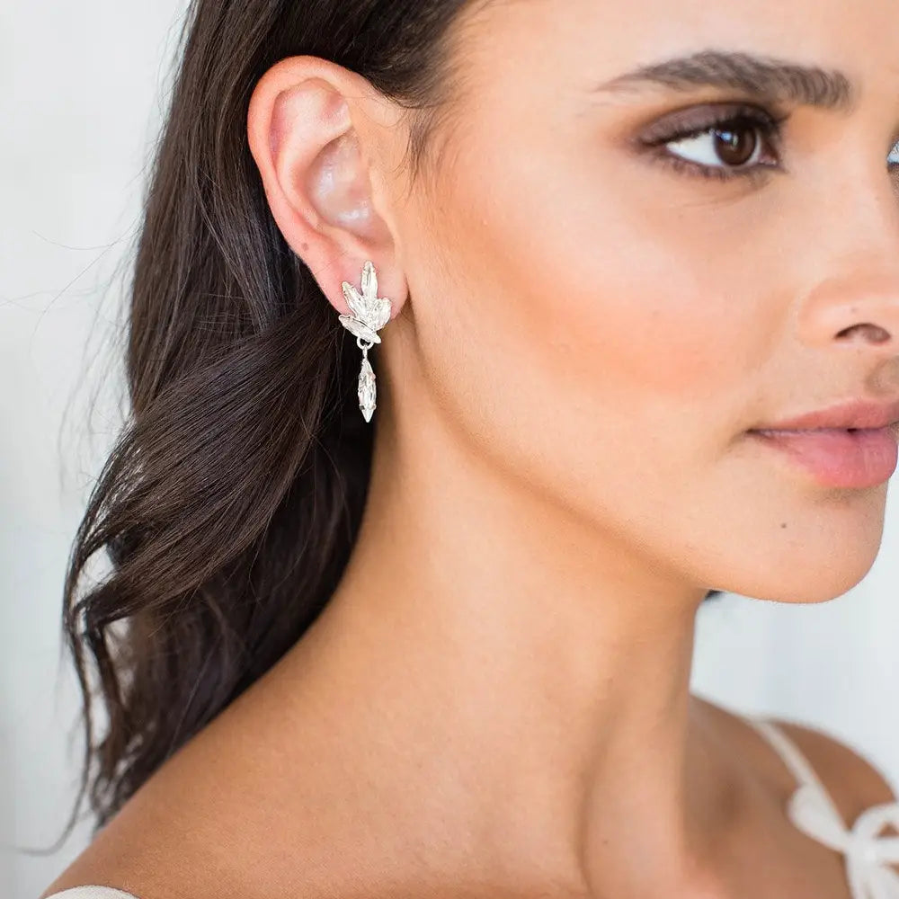 Junia Earrings Gold // Brides & Hairpins