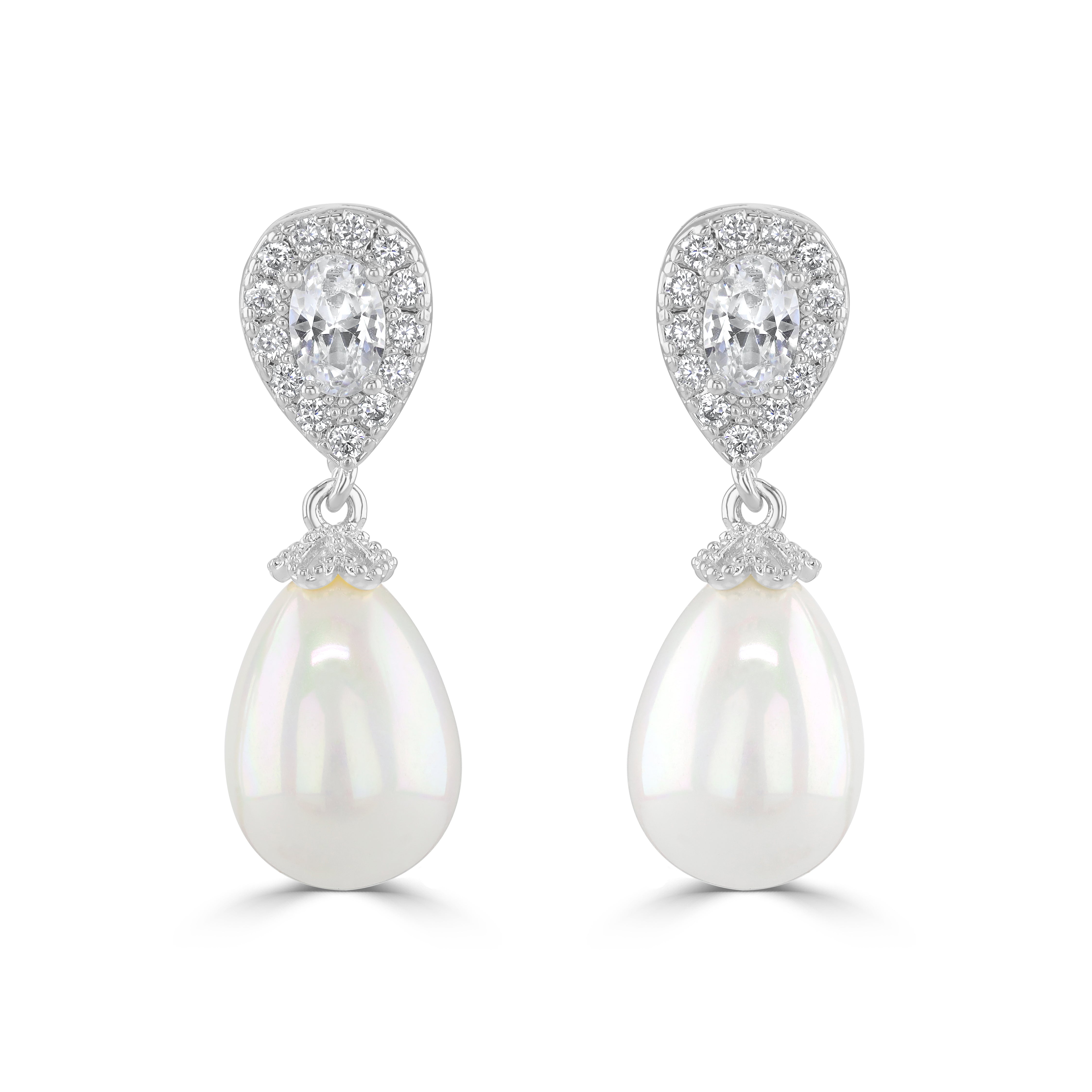 LILA // Silver tear drop pearl earrings