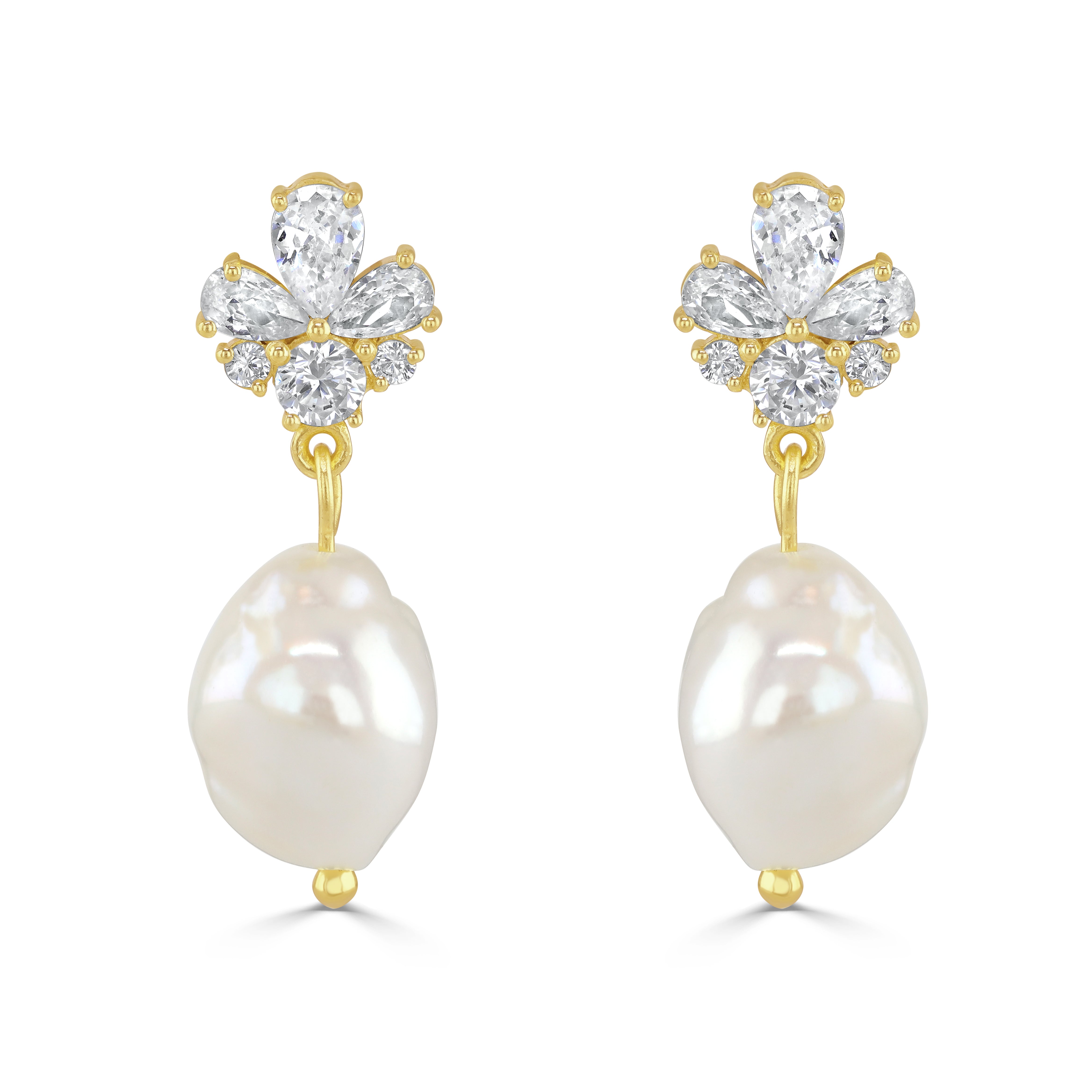 GISELLE // Pearl and crystal earrings