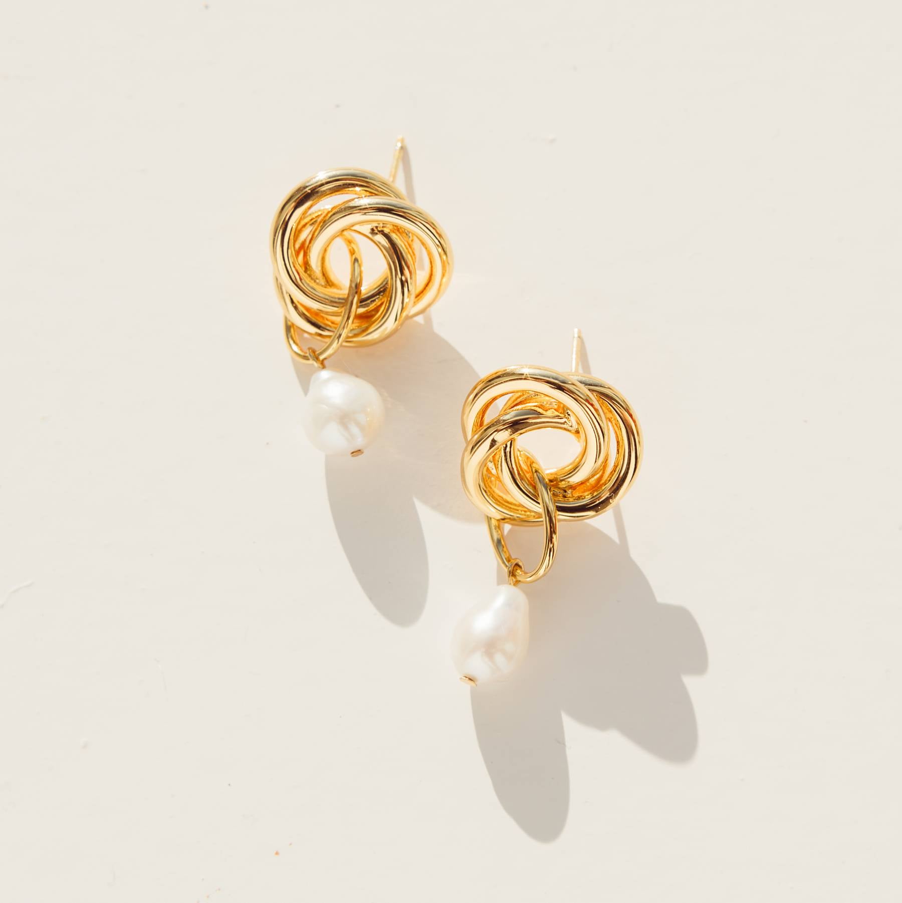 ALORA // Gold swirl drop pearl earrings