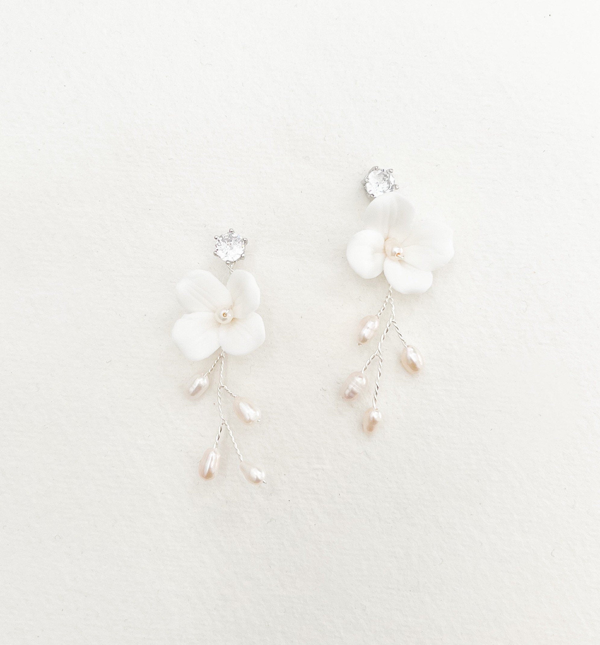 SWEETPEA // Ceramic floral bridal earrings