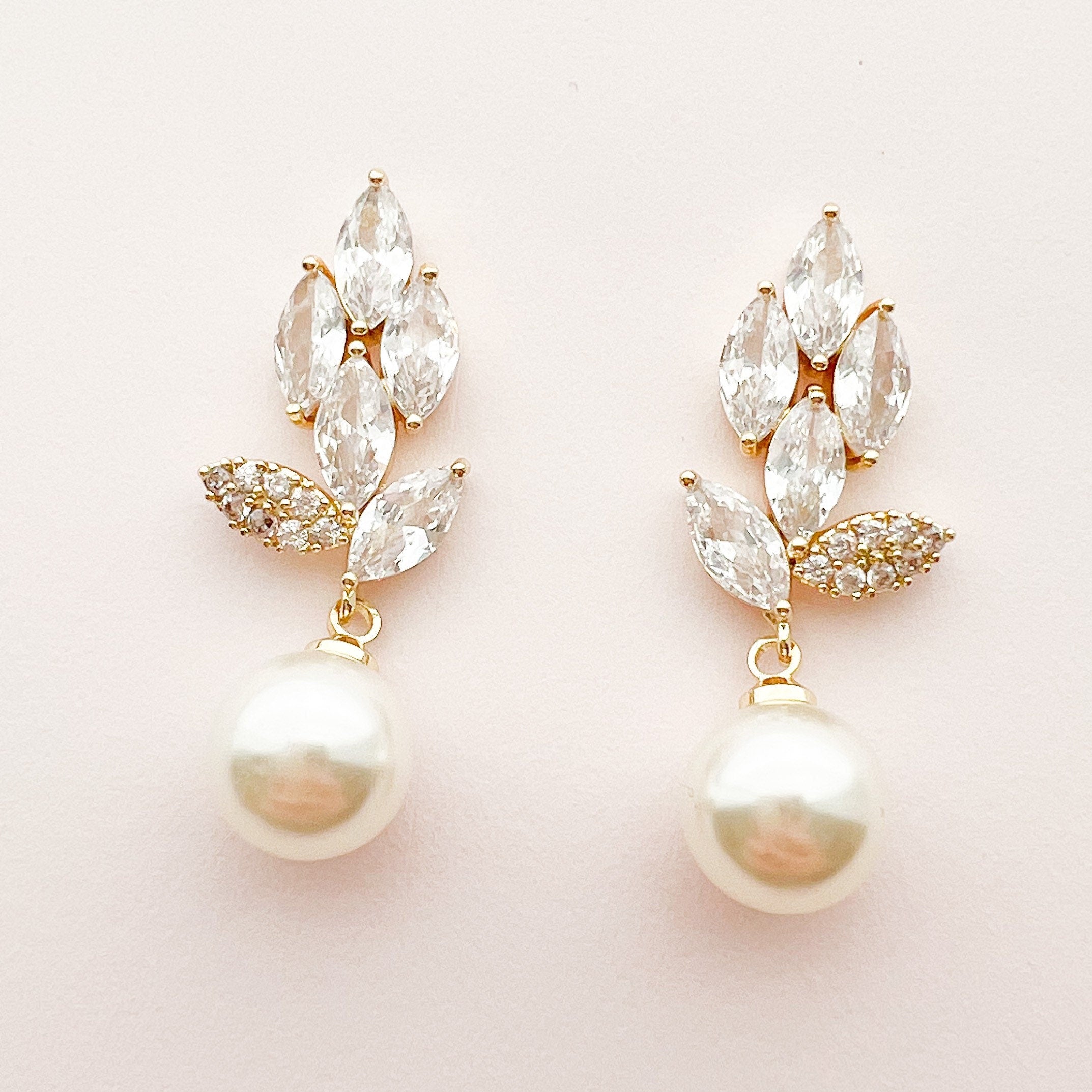 LIV // Gold crystal and pearl earrings
